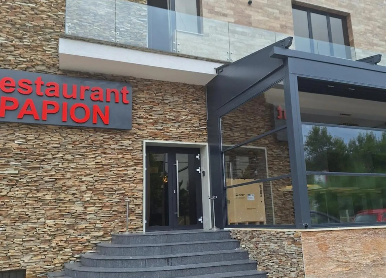Hotel Papion Бухарест