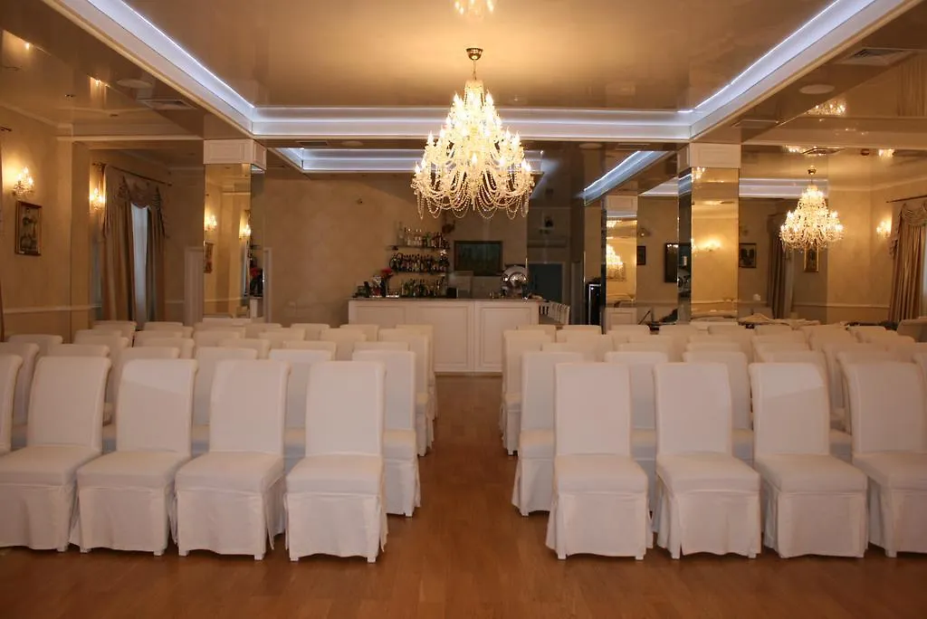 Hotel Papion Бухарест 3*,