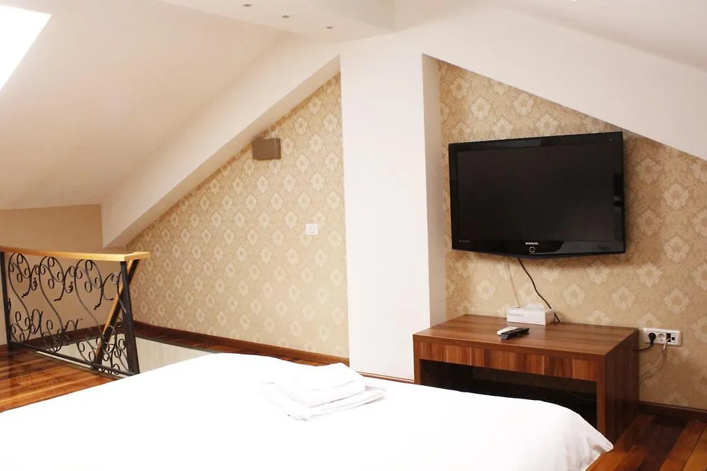 Hotel Papion Бухарест